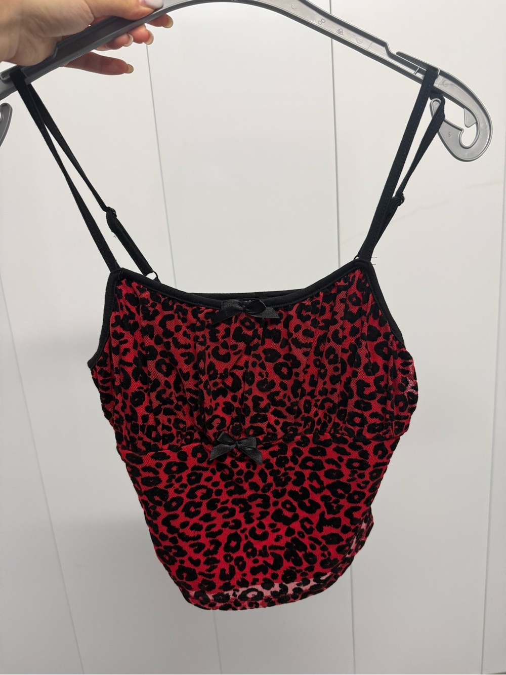 Hot Topic Red and Black Leopard Print Tank Top